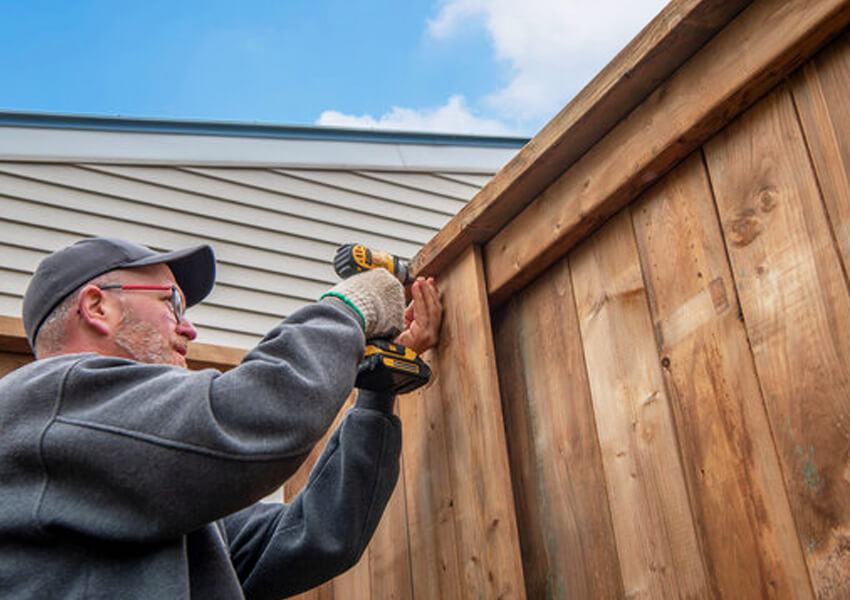 Fence Repair